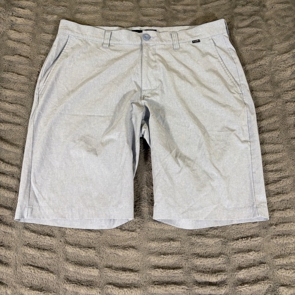 TravisMathew Other - TravisMathew Mens Golf Shorts Size 34 Light Blue Stretch Flat Front AT209